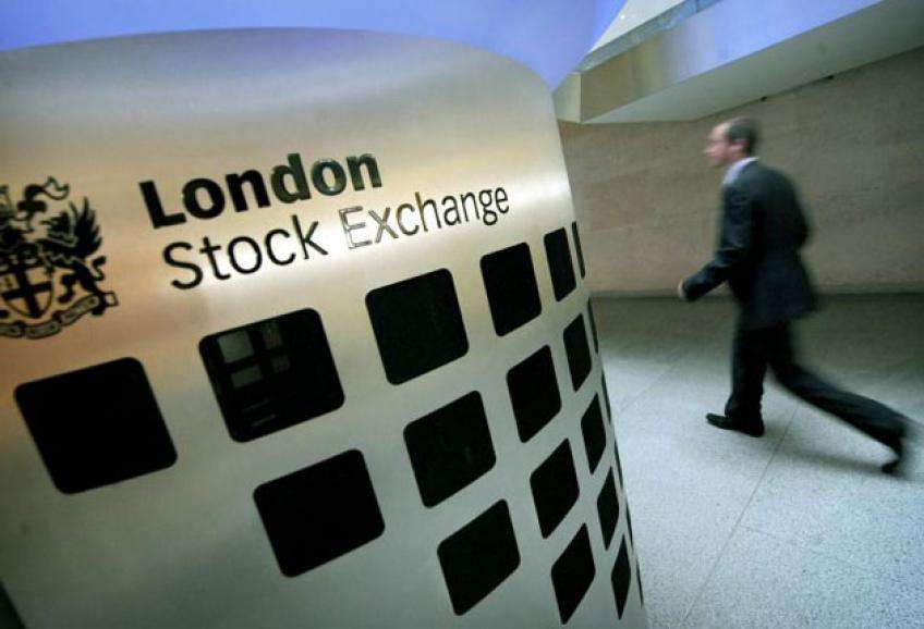 londons ftse 100 sees worst day since 2015 as pandemic fear looms