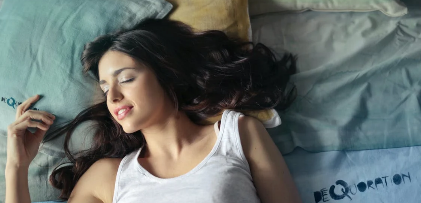 Expert tips to protect hair from damage while sleeping
